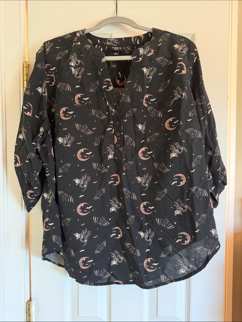 torrid Black Halloween Print Top